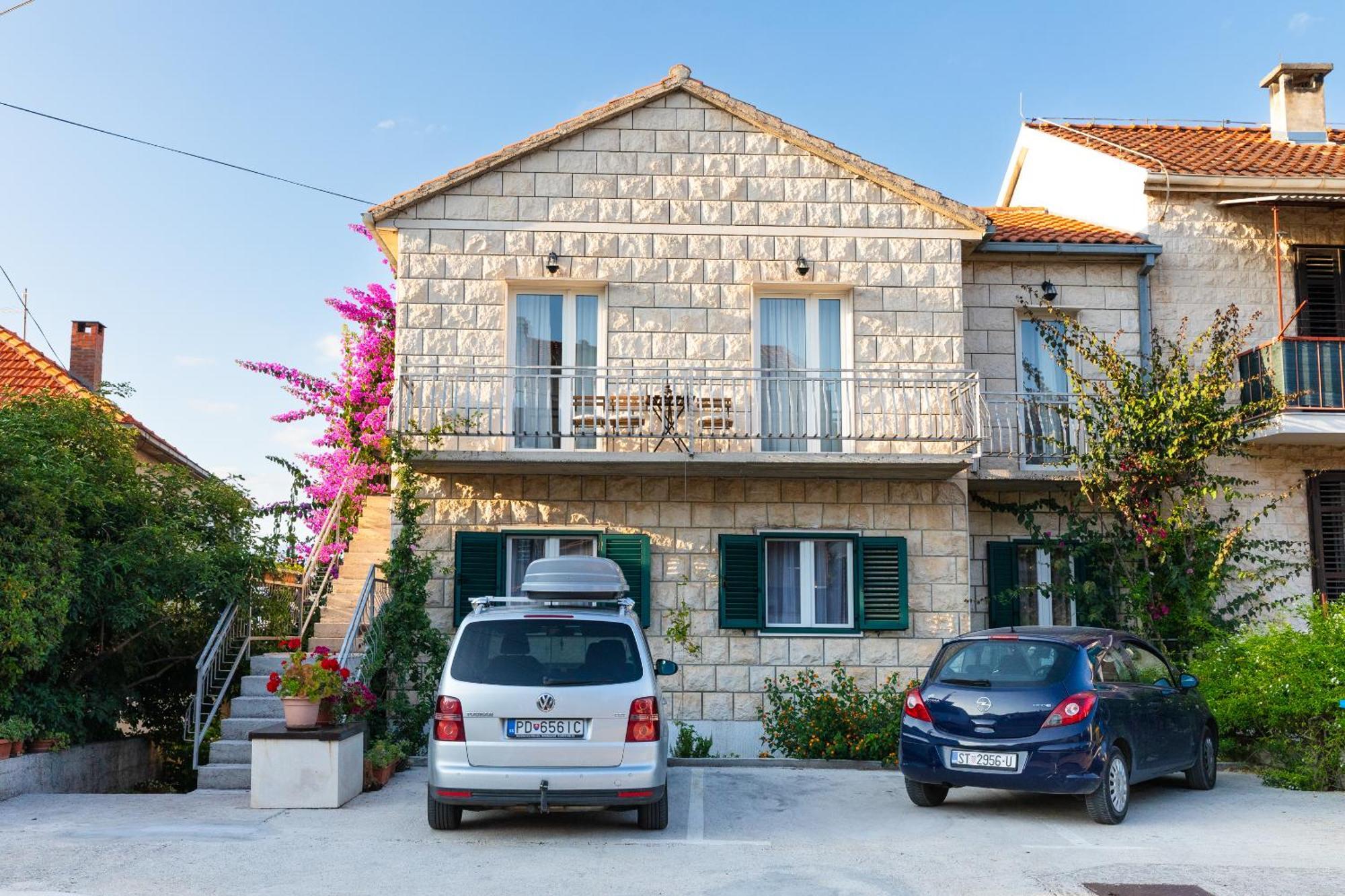 Apartments Martic Supetar Exterior foto
